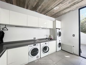 Casa en Venta en Golf de Manquehue - Los Trapenses