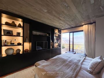 Casa en Venta en Golf de Manquehue - Los Trapenses