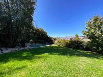 Casa en Venta en Golf de Manquehue - Los Trapenses