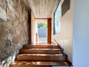 Casa en Venta en Golf de Manquehue - Los Trapenses