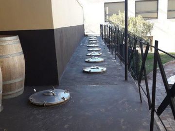 BODEGA/PETIT HOTEL - CHACRAS DE CORIA