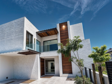 Casa en Venta en Valle de Juriquilla, Sótano, 3 Recamaras, 3 Baños, 3 Autos