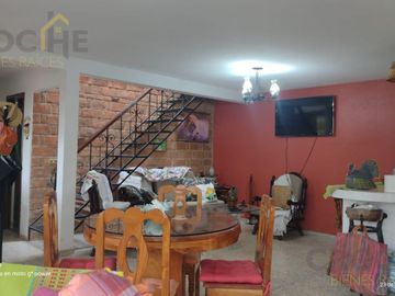 Casa en venta en la colonia Francisco Ferrer Guardia
