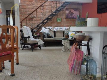Casa en venta en la colonia Francisco Ferrer Guardia