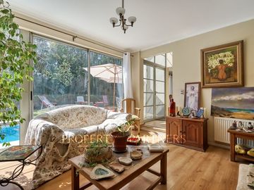 Venta de hermosa casa en Parque Cousiño Macul, Peñalolén