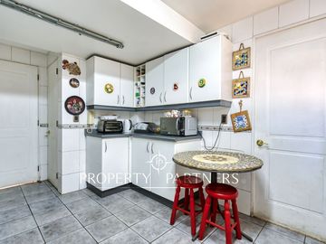 Venta de hermosa casa en Parque Cousiño Macul, Peñalolén