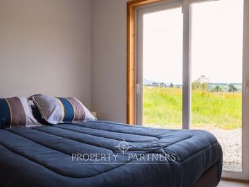 Casa en Panguipulli en Parcela  a solo 5 minutos del Centro de Panguipulli. Venta disponible Crédito Hipotecario.