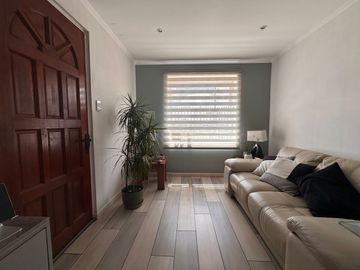 Excelente casa sector residencial La Florida
