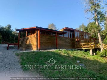 Linda casa con acceso a nautica, Condominio en Ribera Norte lago Villarrica