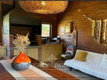 Linda casa con acceso a nautica, Condominio en Ribera Norte lago Villarrica