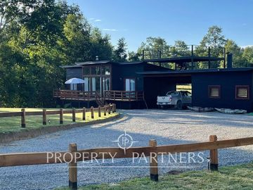 Linda casa con acceso a nautica, Condominio en Ribera Norte lago Villarrica