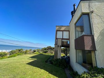 Casa primera linea con vista la mar