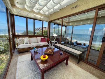 Casa primera linea con vista la mar