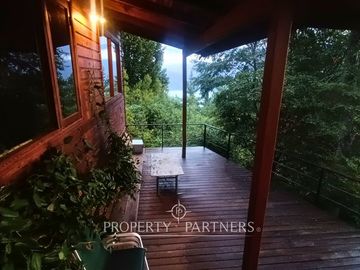 Casa refugio con increíbles vistas al lago Riñihue