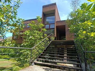 Espectacular casa a orillas del Lago Panguipulli