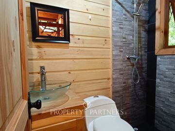 Casa refugio en Reserva Biológica Huilo Huilo