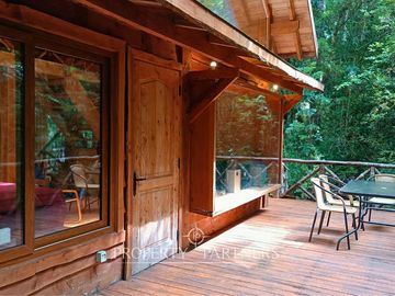 Casa refugio en Reserva Biológica Huilo Huilo
