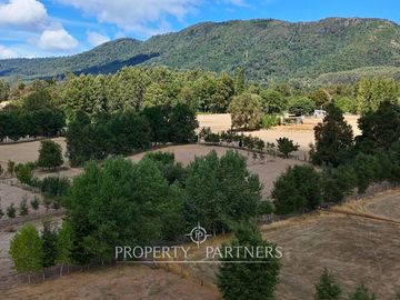 Terreno de más de 1 hectárea en  Panguipulli sector Ñancul.