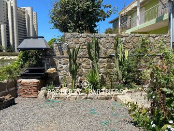 Algarrobo, Esplendida casa en Primera Linea