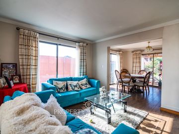 Casa con excelente ubicación en San Joaquín