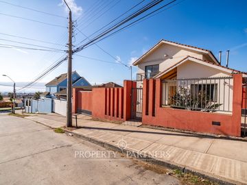 Casa con excelente ubicación en San Joaquín