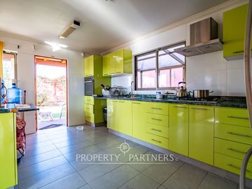 Casa con excelente ubicación en San Joaquín