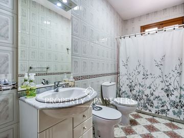 Espectacular casa familiar en venta. La Reina