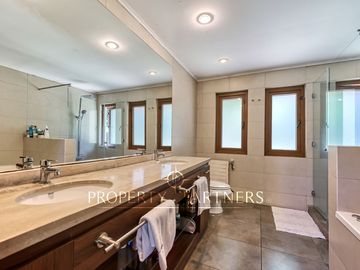 Excelente casa en Chicureo Centro