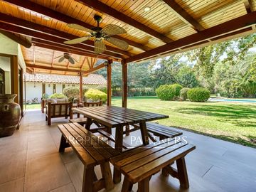 Excelente casa en Chicureo Centro