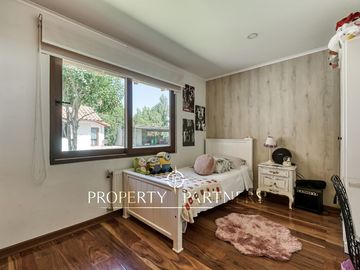 Excelente casa en Chicureo Centro