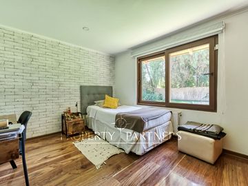 Excelente casa en Chicureo Centro