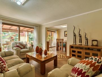 VENTA DE CASA en condominio. Parque Cousiño, BARRIO LA HACIENDA. PEÑALOLÉN.