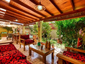 VENTA DE CASA en condominio. Parque Cousiño, BARRIO LA HACIENDA. PEÑALOLÉN.