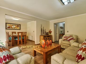 VENTA DE CASA en condominio. Parque Cousiño, BARRIO LA HACIENDA. PEÑALOLÉN.