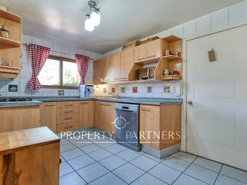 VENTA DE CASA en condominio. Parque Cousiño, BARRIO LA HACIENDA. PEÑALOLÉN.