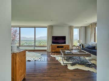 Espectacular casa en Hacienda de Chicureo con gran vista