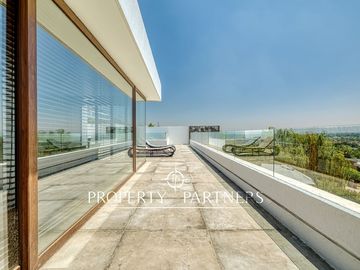 Espectacular casa en Hacienda de Chicureo con gran vista