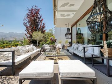 Espectacular casa en Hacienda de Chicureo con gran vista