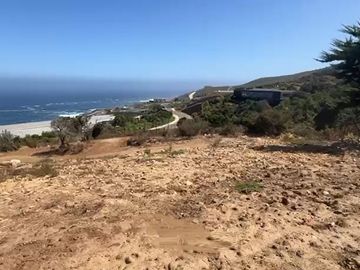 Despejada vista a la inmensidad del oceano pacifico
