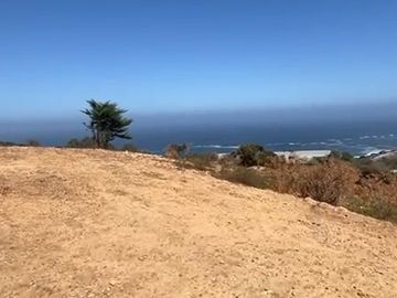 Despejada vista a la inmensidad del oceano pacifico