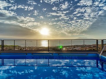 Exclusivo departamento Duplex,vista al mar 3D 3B Jardines del sur