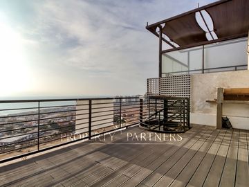 Exclusivo departamento Duplex,vista al mar 3D 3B Jardines del sur