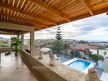 Espectacular casa ubicada en el Rosario de Peñuelas
