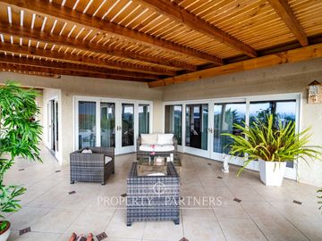 Espectacular casa ubicada en el Rosario de Peñuelas
