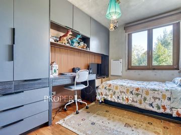 Venta Casa Moderna Ecológica en Condominio Arboretum en Peñalolén