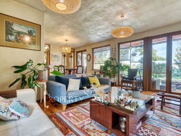 Venta Casa Moderna Ecológica en Condominio Arboretum en Peñalolén