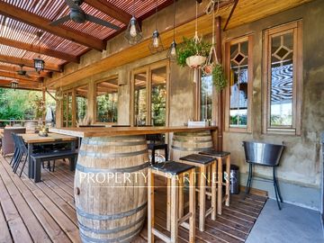 Venta Casa Moderna Ecológica en Condominio Arboretum en Peñalolén