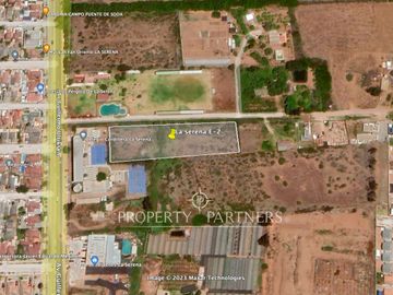 Terreno de 5000m2,  a pasos de Av. Guillermo  Ulriksen