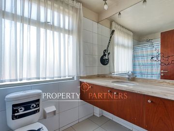 Venta Casa en seguro condominio, Peñalolén