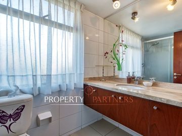 Venta Casa en seguro condominio, Peñalolén